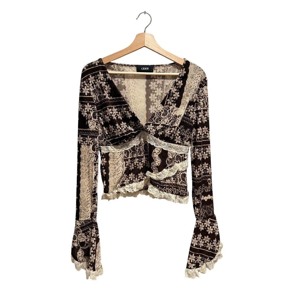 Cider Patchwork Floral Lace Trim Bell Sleeve Crop Top Size L